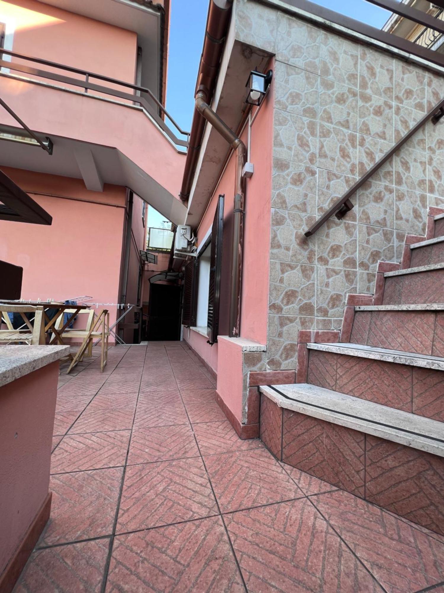 Comodo Loft Vicino La Metro Battistini Con Garage روما المظهر الخارجي الصورة